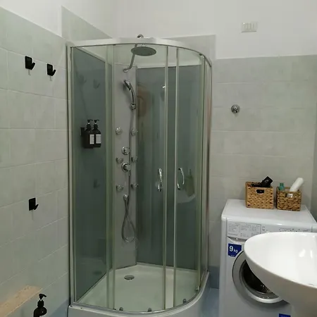 - Termini House * רומא